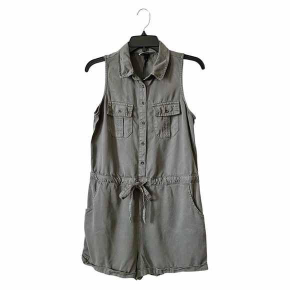 Universal Thread Romper Women's XS Army Green Pockets Drawstring Waist Lyocell - Picture 1 of 6